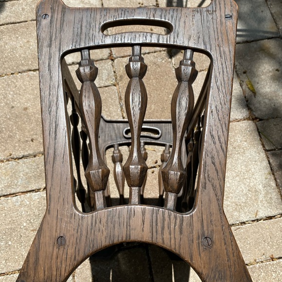 Vintage Plastic Magazine Rack - Picture 4 of 8